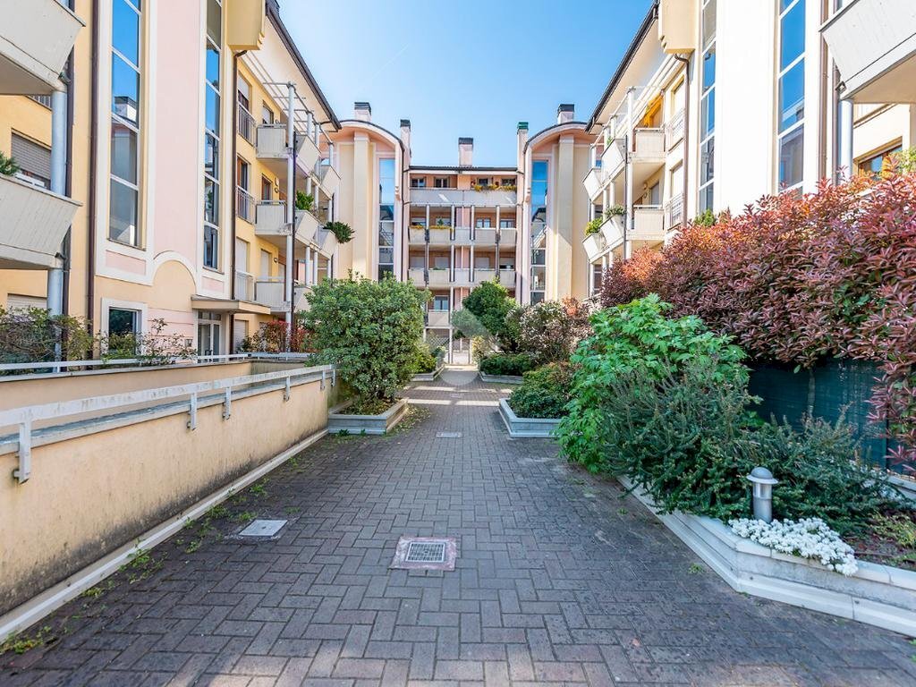 Bilocale Via Don Erasmo Valenti, Rescaldina - foto 2