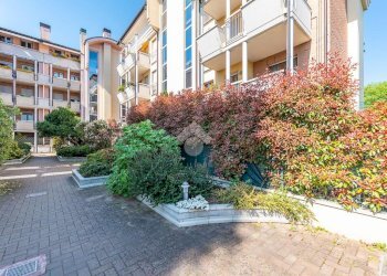 Bilocale Via Don Erasmo Valenti, Rescaldina - foto 1