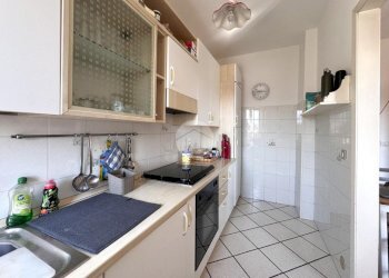 Trilocale Via Milano, frazione Chiavazza, Biella - foto 12