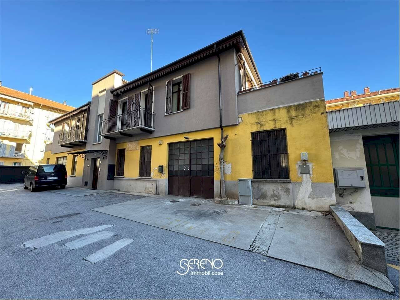 Magazzino Via Schiaparelli, 38, Cuneo (zona Cuneo Nuova) - foto 1