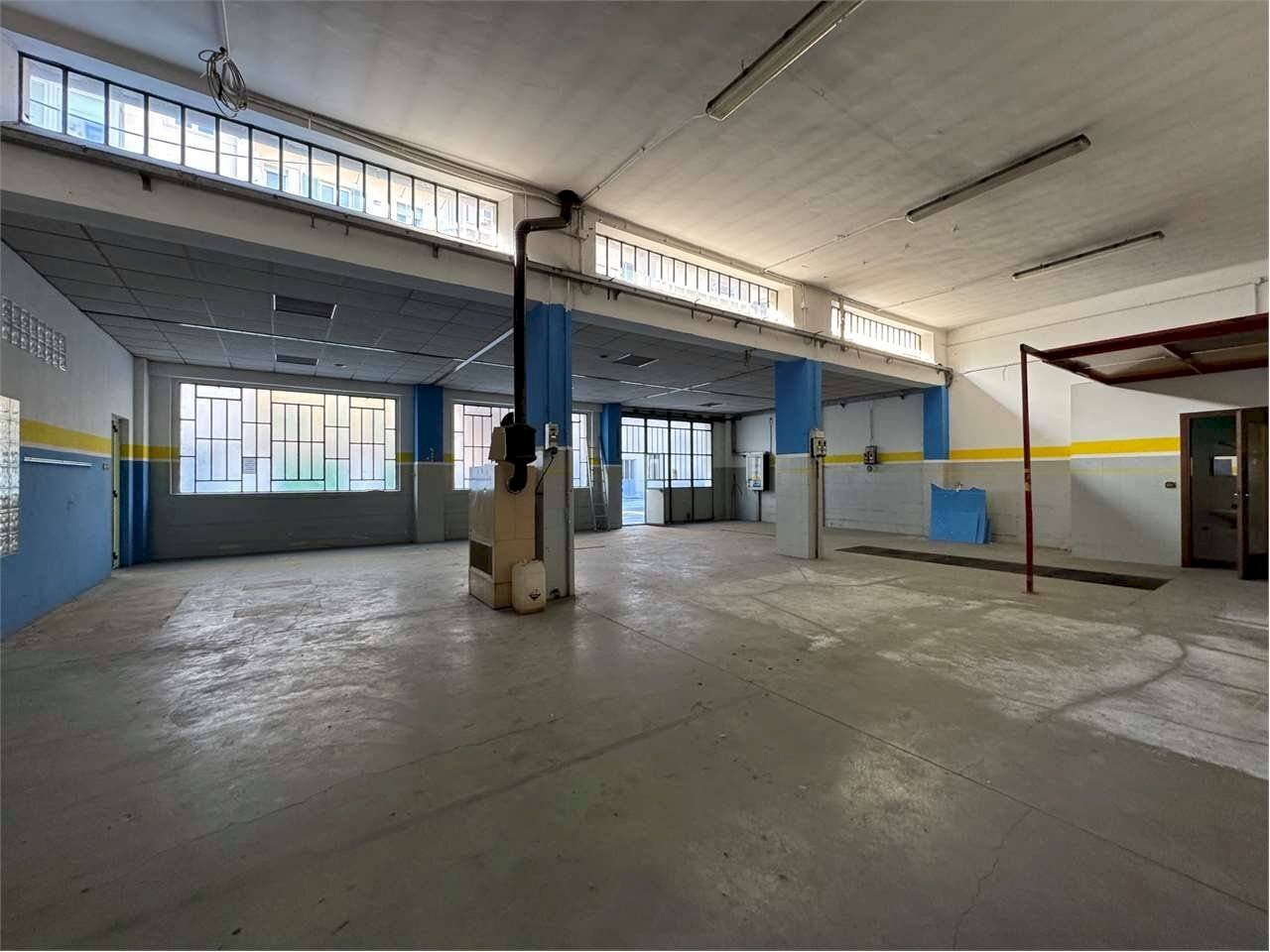 Magazzino Via Schiaparelli, 36, Cuneo (zona Cuneo Nuova) - foto 2