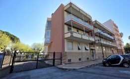Magazzino Albenga - foto 1