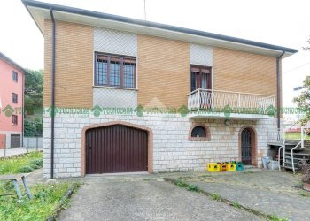 Villa Via zanetti, Valsamoggia (zona San Lazzaro) - foto 3