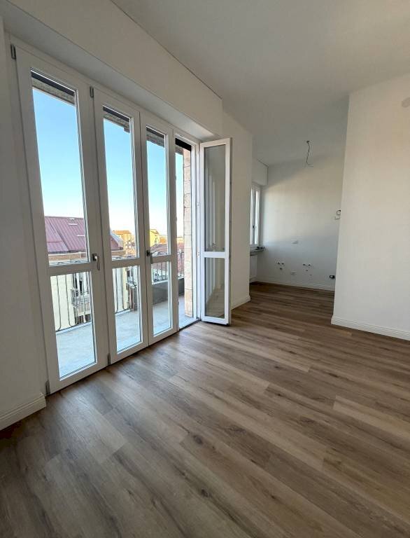 Trilocale via Gioacchino Rossini, Asti - foto 2