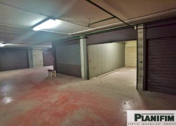 Foto 4 - Box VIA GIOVANNI AMENDOLA
 
172, Bari - foto 4