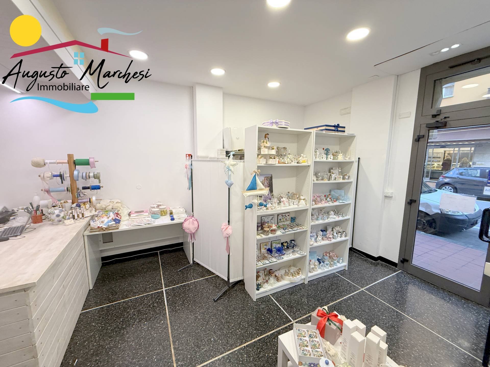 Foto 3 - Locale Commerciale VIA XX SETTEMBRE
 
7, Recco - foto 3