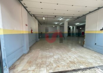 Foto 2 - Commercial Premises Via Santa Colomba, Benevento - photo 2