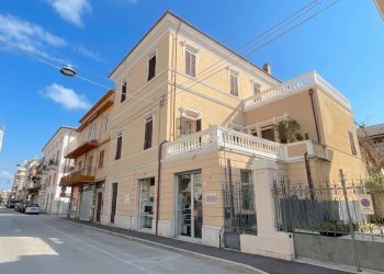 Foto 1 - Casa indipendente Via Marconi Guglielmo
 
39, Grottammare - foto 1