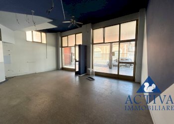 Foto 4 - Locale Commerciale Via Genova
 
12, Busto Arsizio - foto 4