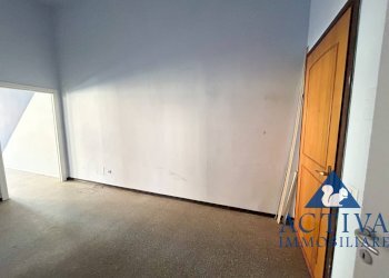 Foto 12 - Locale Commerciale Via Genova
 
12, Busto Arsizio - foto 12