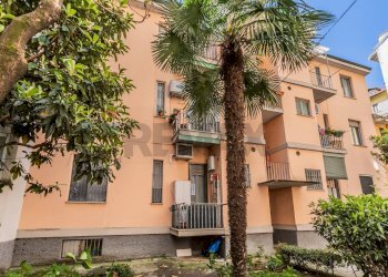 Edificio all\'aperto - Bilocale VIA LONGHI
 
11, Milano - foto 1