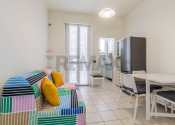 Sala da pranzo - Bilocale VIA LONGHI
 
11, Milano - foto 3