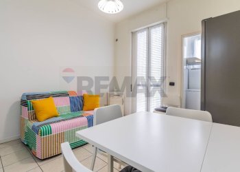 Sala da pranzo - Bilocale VIA LONGHI
 
11, Milano - foto 5