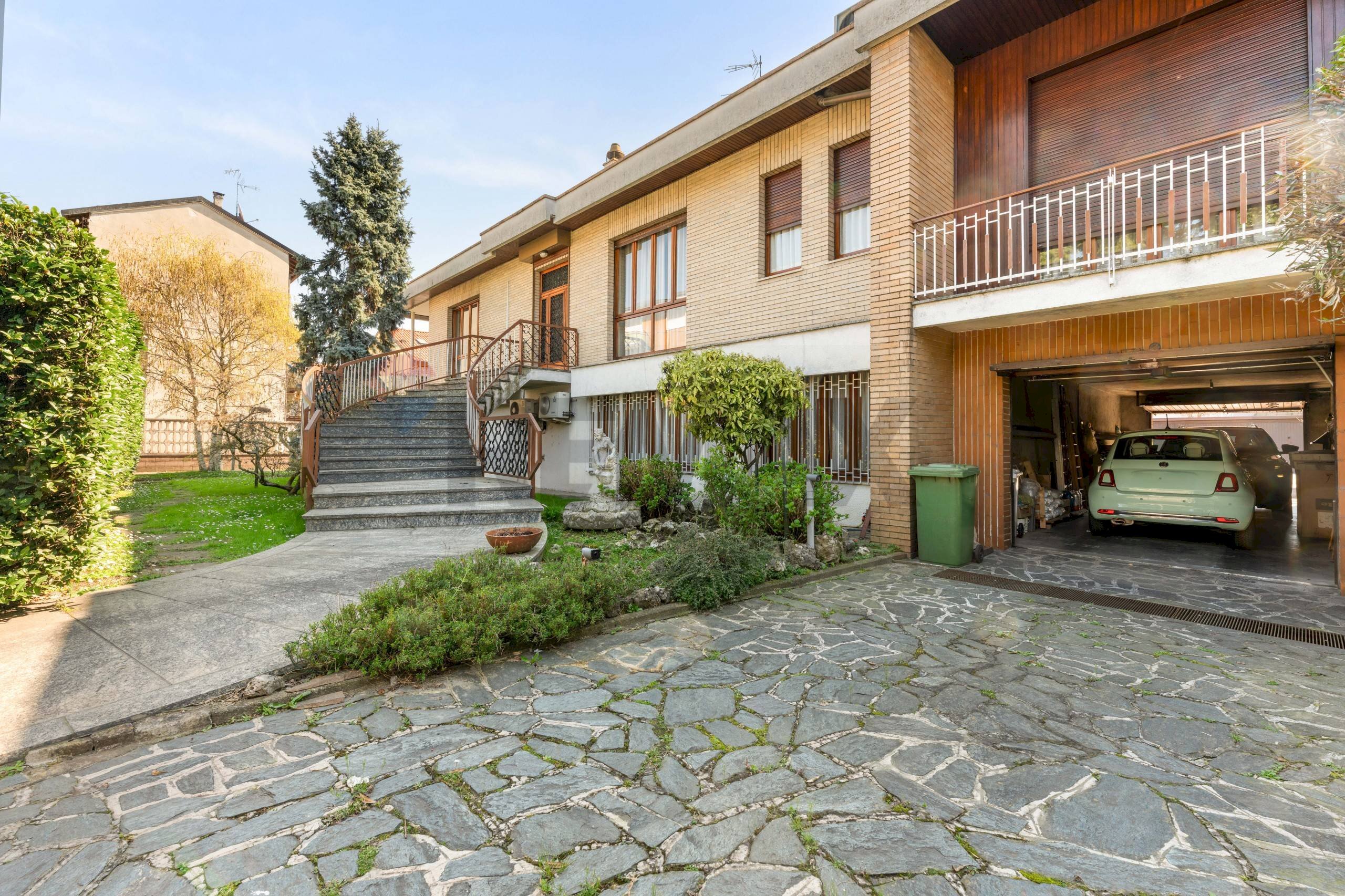 Casa all\'aperto - Villa Via Per Cassina Nuova
 
5, Paderno Dugnano - foto 1