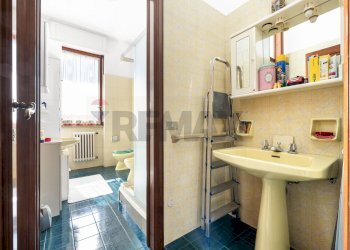 Bagno - Villa Via Per Cassina Nuova
 
5, Paderno Dugnano - foto 32