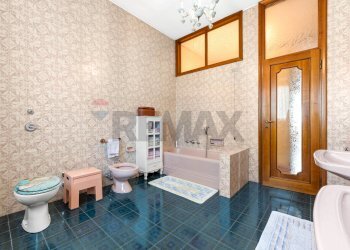 Bagno - Villa Via Per Cassina Nuova
 
5, Paderno Dugnano - foto 42