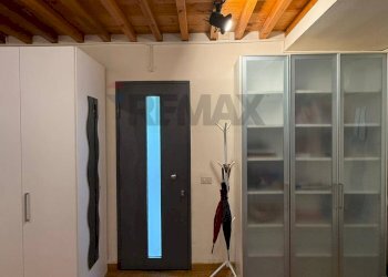 Stanza vuota - Trilocale Via Sambuco
 
5/3, Milano - foto 8