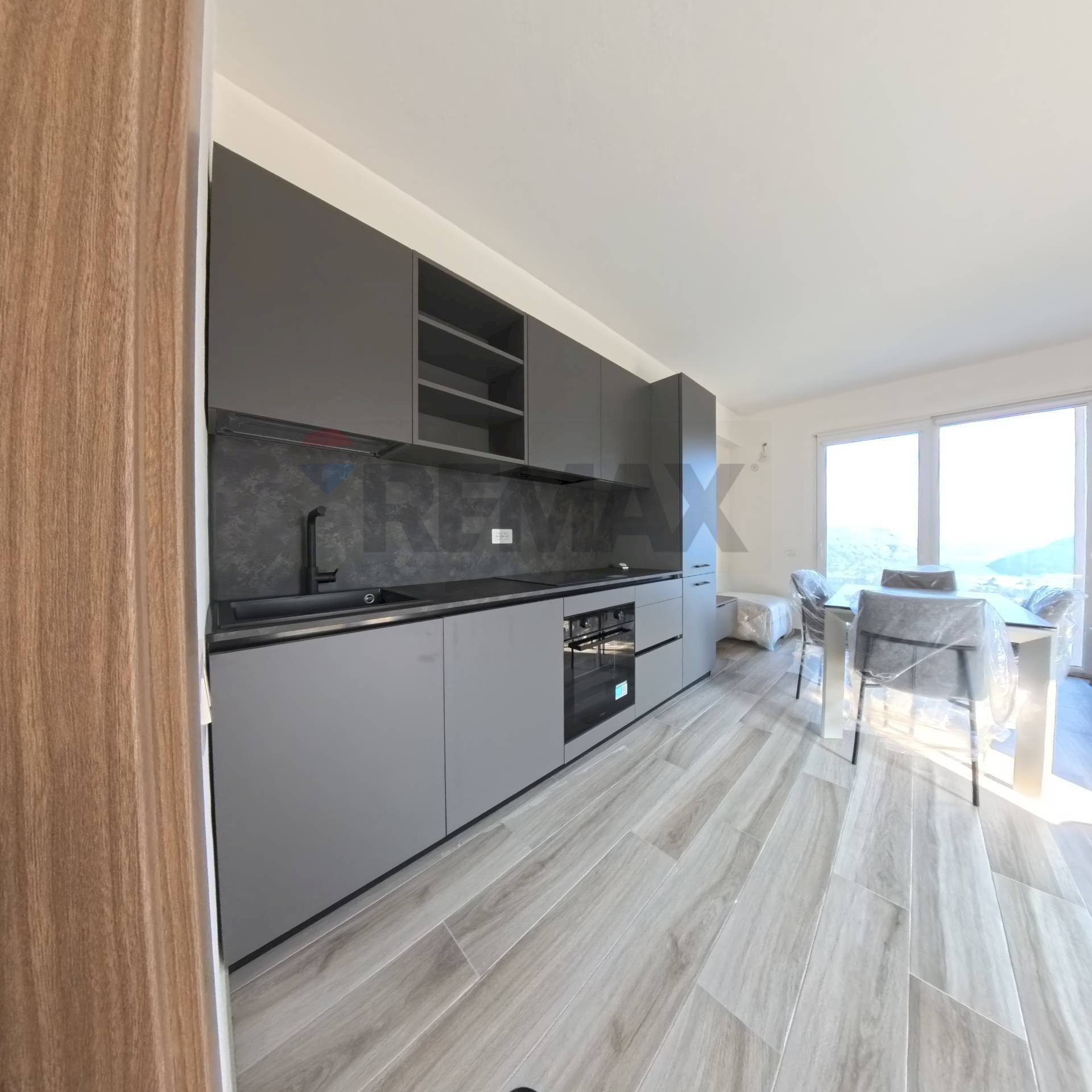 Cucina - Bilocale via ponte tresa
 
28, Cadegliano-Viconago - foto 3