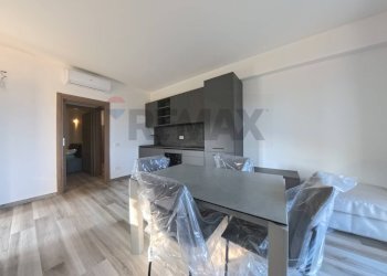 Sala da pranzo - Bilocale via ponte tresa
 
28, Cadegliano-Viconago - foto 4