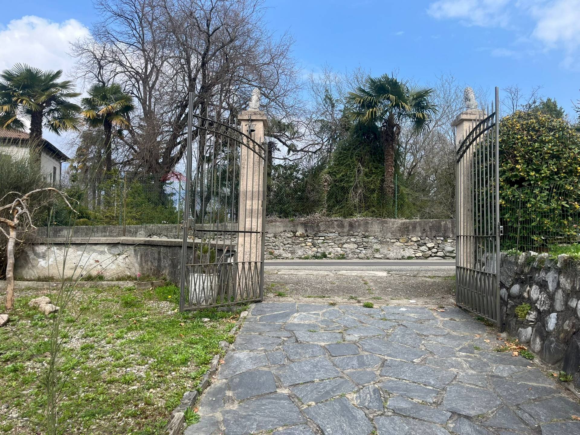 Non correlato - Casa indipendente Via per Nasca
 
16, Castelveccana - foto 2