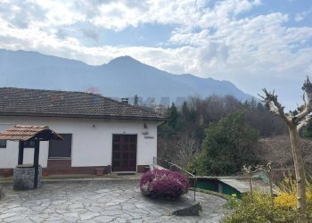 Casa all\'aperto - Casa indipendente Via per Nasca
 
16, Castelveccana - foto 4