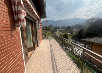 Balcone - Casa indipendente Via per Nasca
 
16, Castelveccana - foto 10