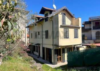 Casa all\'aperto - Independent house Via Binda
 
19, Besozzo - photo 1