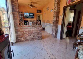 Terrazza - Casa semi indipendente Via Mazzini
 
5, Mesenzana - foto 5