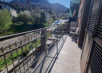 Balcone - Casa semi indipendente Via Mazzini
 
5, Mesenzana - foto 12