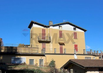 Edificio all\'aperto - Appartamento VIA ROMA
 
60, Cuasso al Monte - foto 16