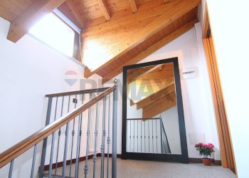 Scale - Villa Via Monte Rosa
 
5, Gavirate - photo 34