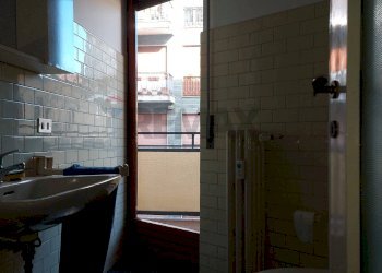 Bagno - Ufficio VIA PIAVE
 
12, Varese - foto 17