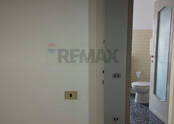 Bagno - Ufficio VIA PIAVE
 
12, Varese - foto 29