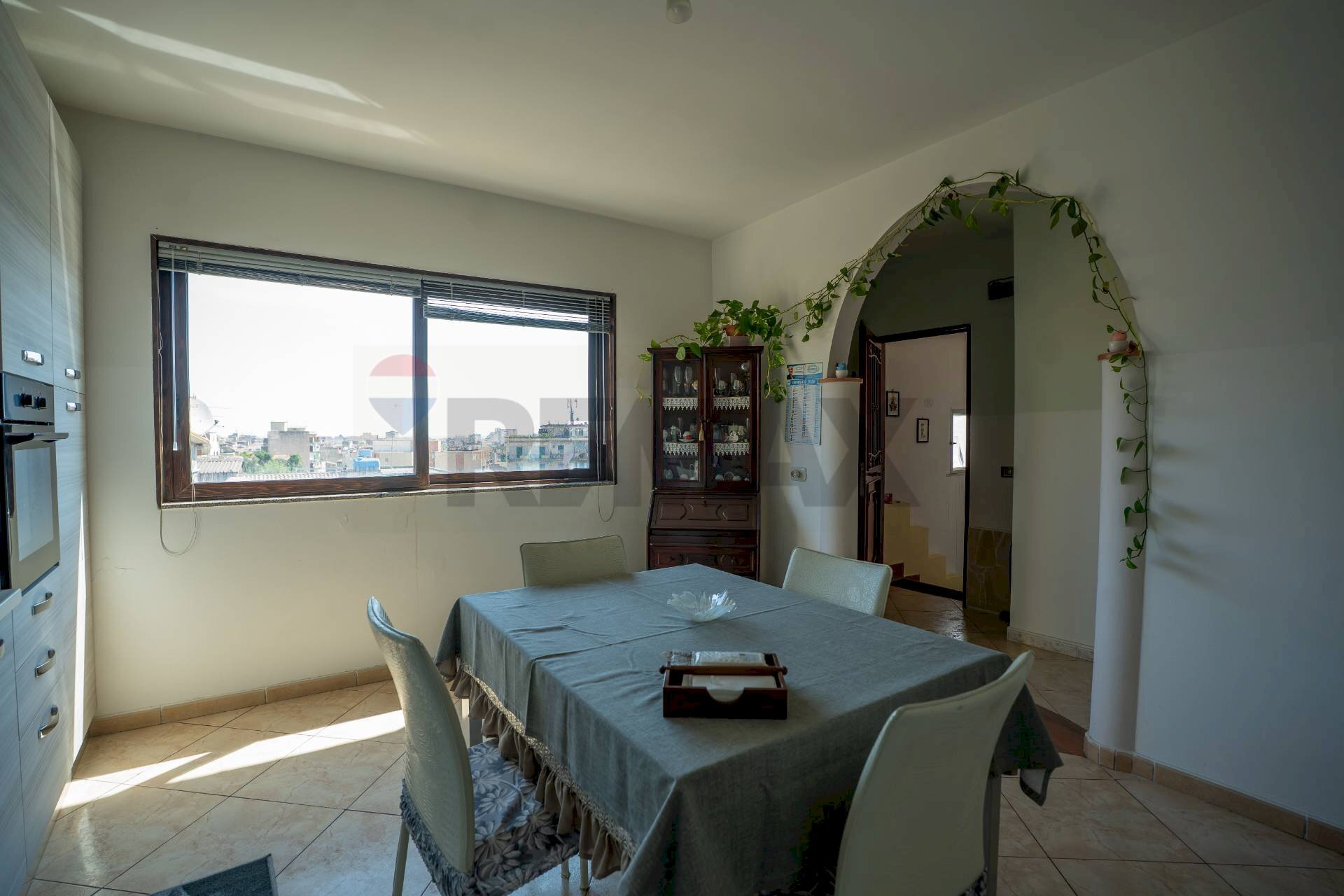 Sala da pranzo - Four-room apartment Via Pescitello
 
6, Catania - photo 3