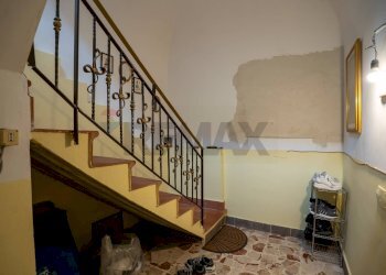 Scale - Four-room apartment Via Pescitello
 
6, Catania - photo 23