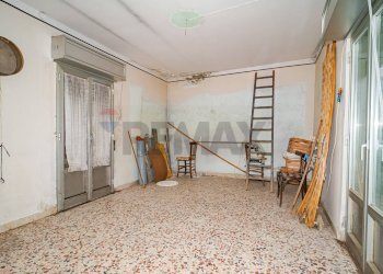 Stanza vuota - Casa indipendente Via Cona
 
8, Caltagirone - foto 24