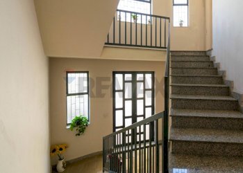 Scale - Trilocale Via Taro
 
43, Acireale - foto 21