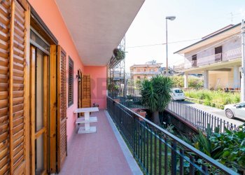Balcone - Trilocale Via Taro
 
43, Acireale - foto 22