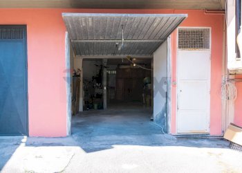 Parcheggio - Trilocale Via Taro
 
43, Acireale - foto 26