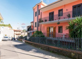 Casa all\'aperto - Trilocale Via Taro
 
43, Acireale - foto 28