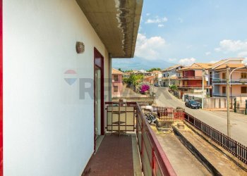 Balcone - Quadrilocale Via Carico
 
23, Acireale - foto 30