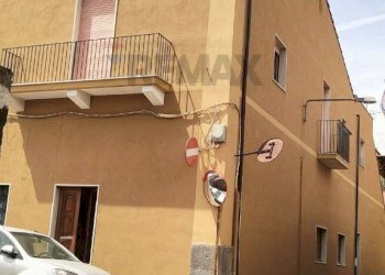 Edificio all\'aperto - Casa semi indipendente Via Libertà
 
57, Riposto - foto 4