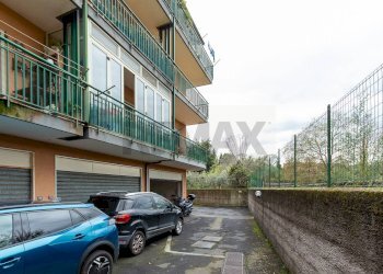Edificio all\'aperto - Villa a Schiera Via Pizzo Maugeri
 
2, Valverde - foto 27