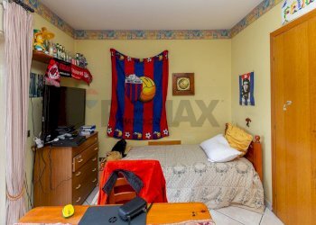 Camera / camera da letto - Villa a Schiera Via Pizzo Maugeri
 
2, Valverde - foto 33