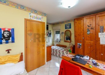 Camera / camera da letto - Villa a Schiera Via Pizzo Maugeri
 
2, Valverde - foto 34