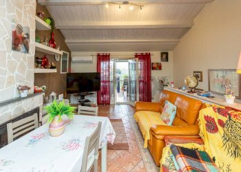 Soggiorno - Villa a Schiera Via Pizzo Maugeri
 
2, Valverde - foto 53