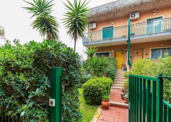 Giardino - Villa a Schiera Via Pizzo Maugeri
 
2, Valverde - foto 67