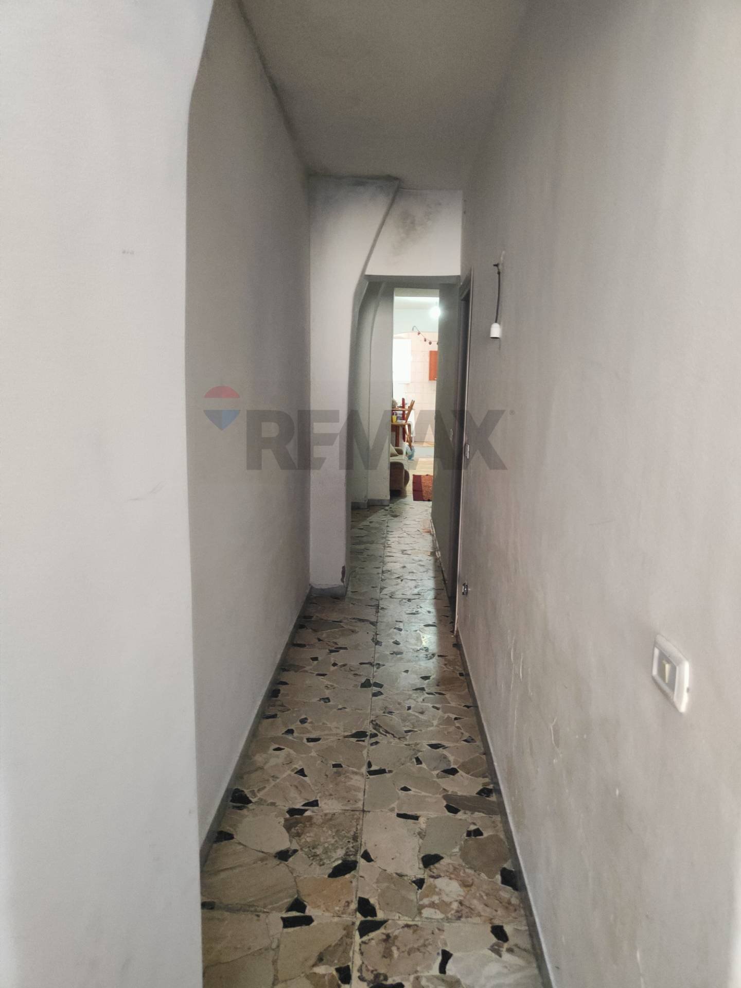 Hall / corridoio - Casa semi indipendente Via Libertà
 
57, Riposto - foto 3