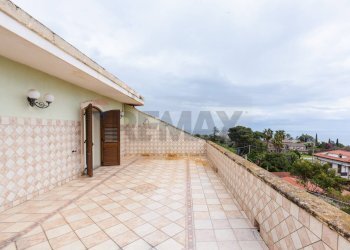 Terrazza - Attico via giotto
 
18/20, San Gregorio di Catania - foto 10