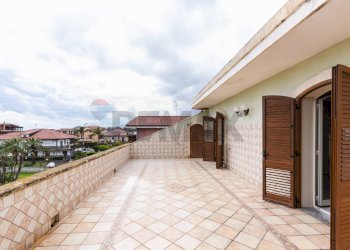 Terrazza - Attico via giotto
 
18/20, San Gregorio di Catania - foto 11